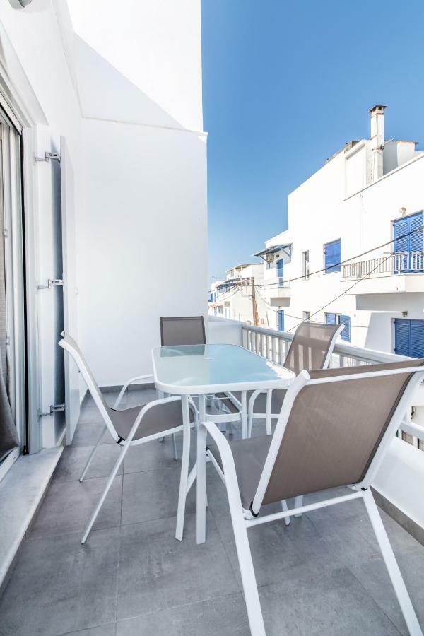 Lux 'N Comfort Apartments Tínos Dış mekan fotoğraf