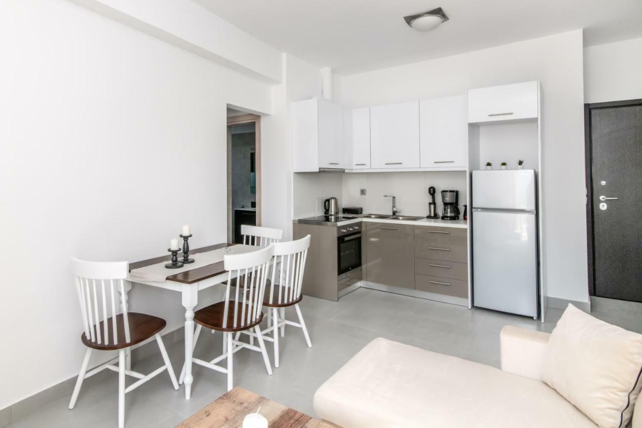 Lux 'N Comfort Apartments Tínos Dış mekan fotoğraf